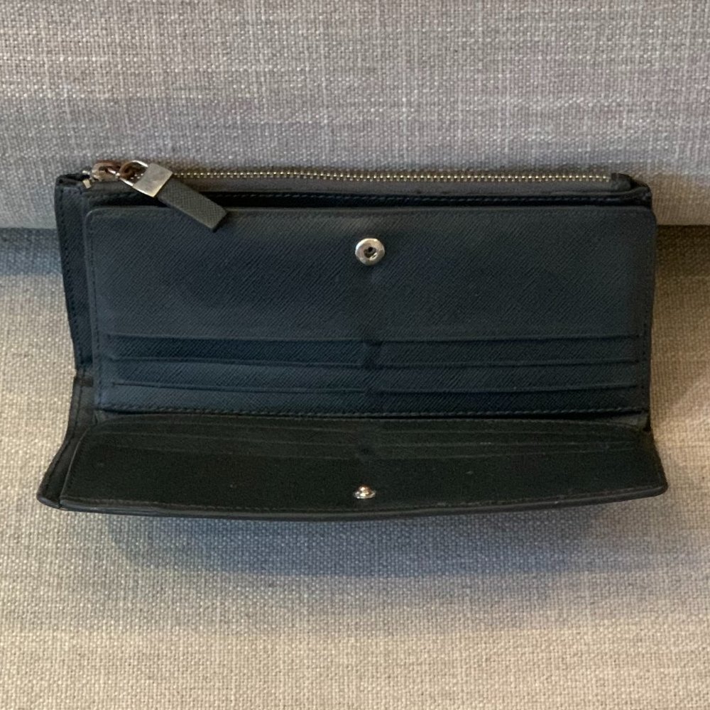 Uterque Wallet! - Picture 7 of 10